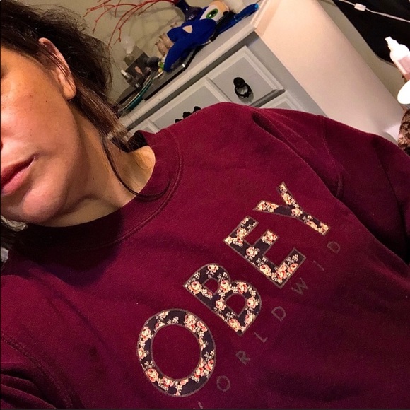 OBEY large burgundy floral sweatshirt - Picture 5 of 8